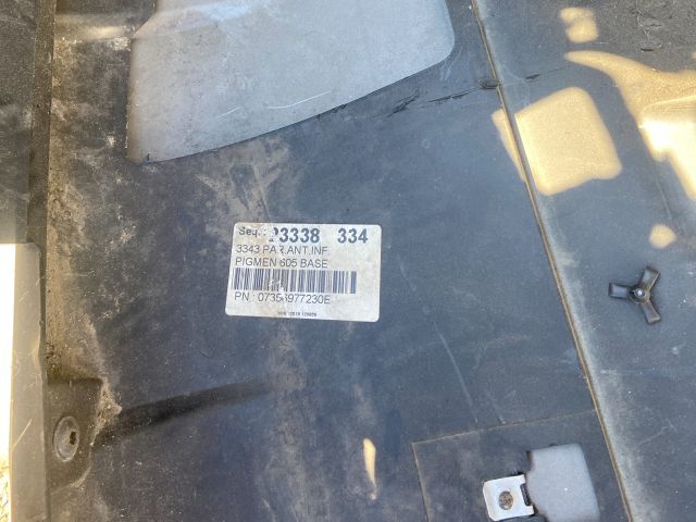 bontott FIAT 500X Első Lökhárító (Üresen)