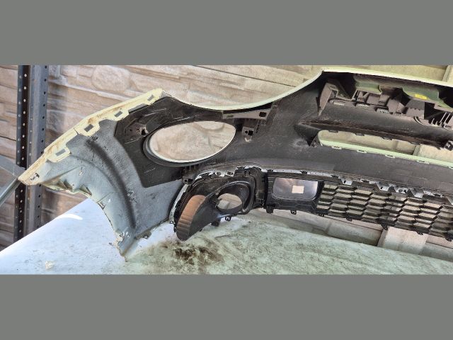 bontott FIAT 500X Első Lökhárító (Üresen)