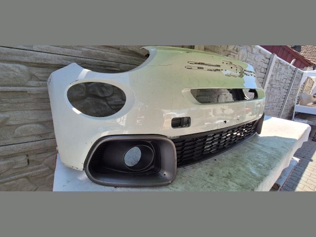 bontott FIAT 500X Első Lökhárító (Üresen)