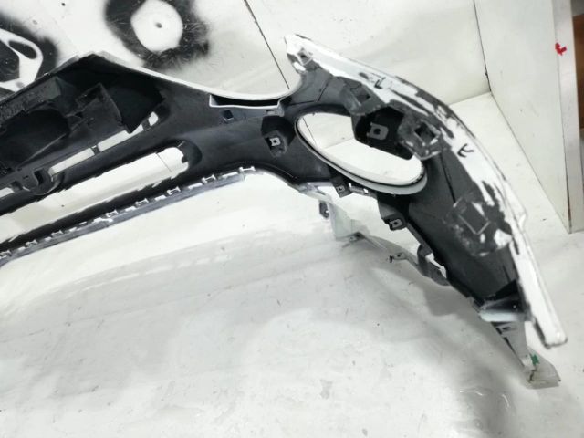 bontott FIAT 500X Első Lökhárító (Üresen)