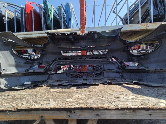 bontott FIAT 500X Első Lökhárító (Üresen)