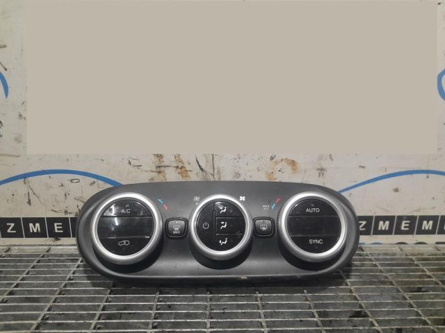 bontott FIAT 500X Fűtéskapcsoló