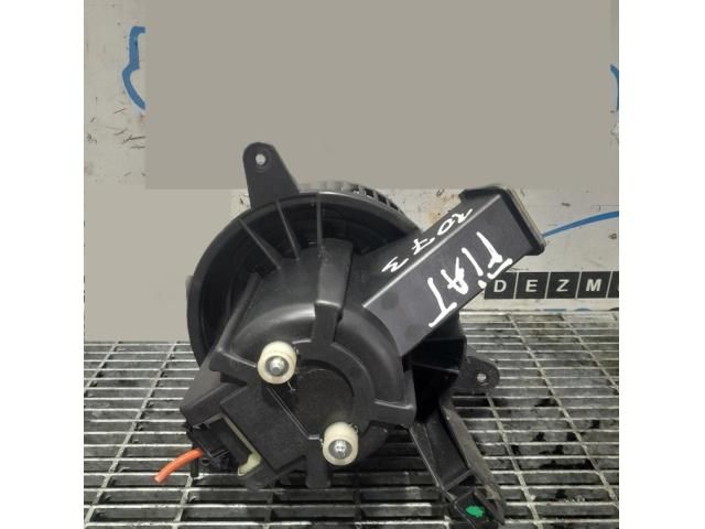 bontott FIAT 500X Fűtőmotor (Klímás)