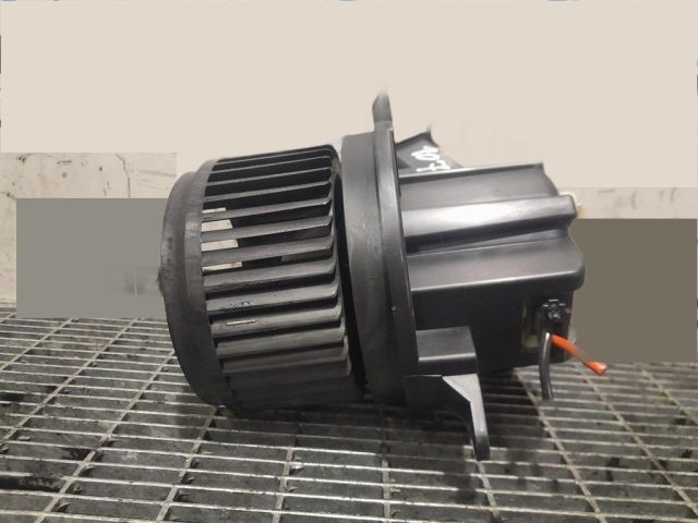 bontott FIAT 500X Fűtőmotor (Klímás)