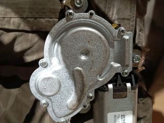 bontott FIAT 500X Hátsó Ablaktörlő Motor