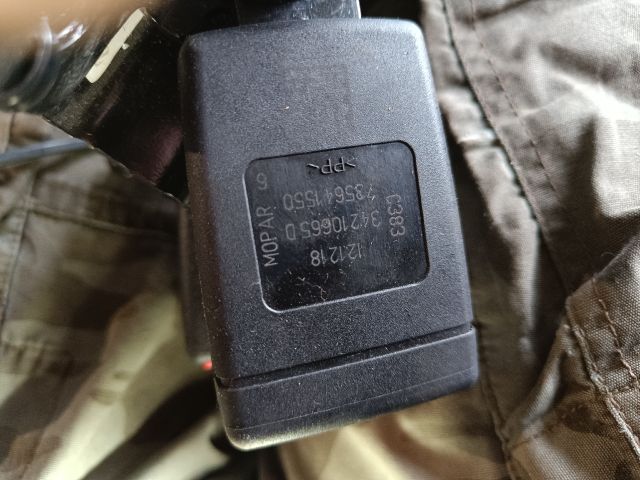 bontott FIAT 500X Hátsó Pár Övfeszítő