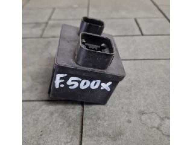 bontott FIAT 500X Izzító Relé