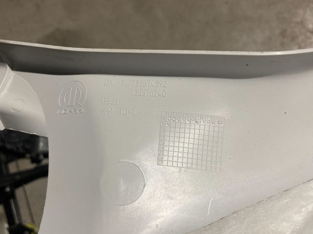 bontott FIAT 500X Jobb A Oszlop Burkolat