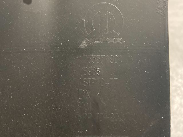 bontott FIAT 500X Jobb B Oszlop Burkolat