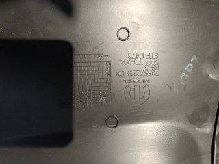 bontott FIAT 500X Jobb B Oszlop Díszléc