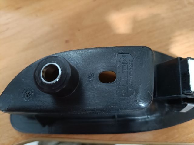 bontott FIAT 500X Jobb első Ablakemelő Kapcsoló