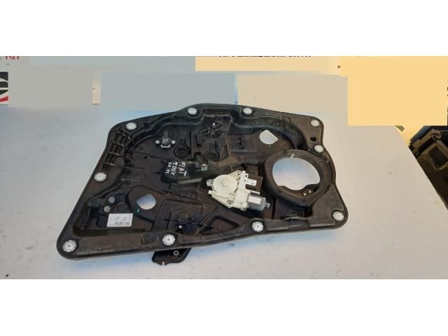 bontott FIAT 500X Jobb első Ablakemelő Szerkezet (Elektromos)