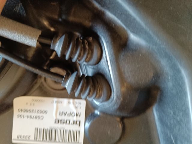 bontott FIAT 500X Jobb első Ajtó (Üres lemez)