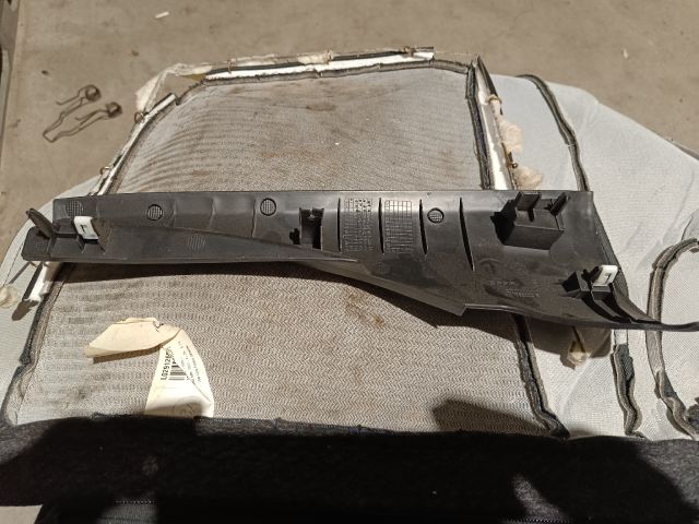 bontott FIAT 500X Jobb első Belső Küszöb Burkolat