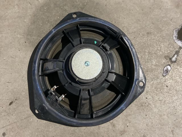 bontott FIAT 500X Jobb első Hangszóró