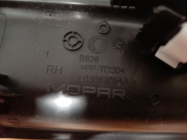 bontott FIAT 500X Jobb első Ülés Kárpit