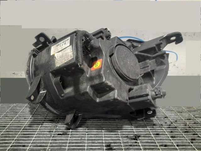 bontott FIAT 500X Jobb Fényszóró