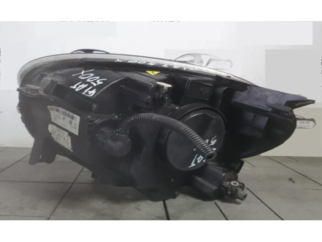 bontott FIAT 500X Jobb Fényszóró