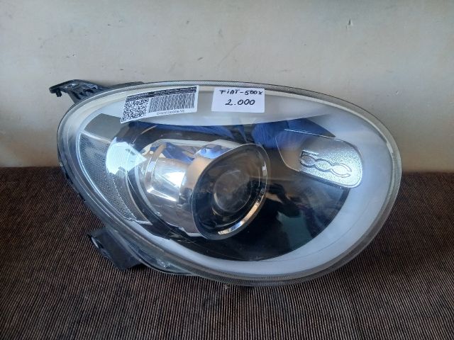 bontott FIAT 500X Jobb Fényszóró