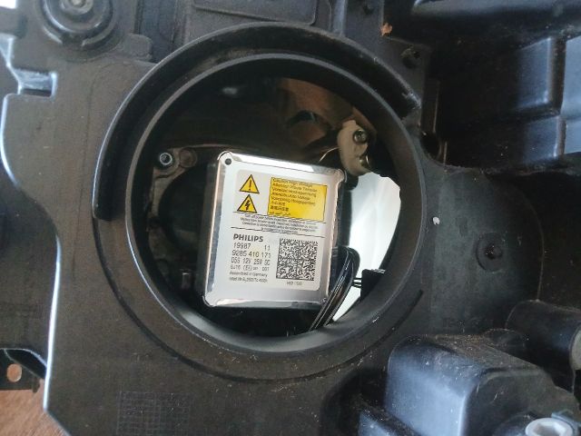 bontott FIAT 500X Jobb Fényszóró