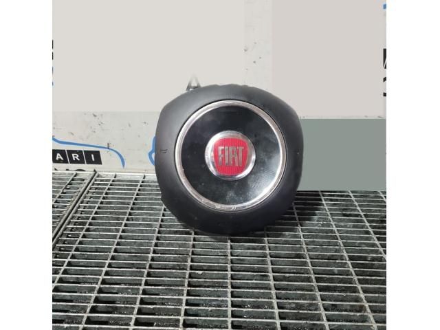 bontott FIAT 500X Kormánylégzsák