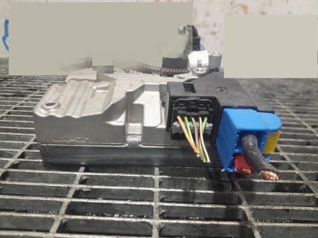 bontott FIAT 500X Kormánymű Elektronika