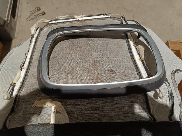 bontott FIAT 500X Középkonzol Keret