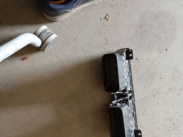 bontott FIAT 500X Középső Szellőző