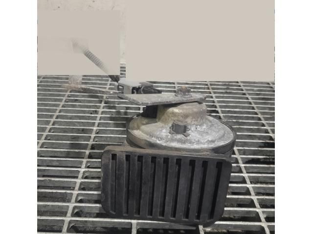 bontott FIAT 500X Kürt