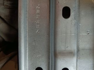 bontott FIAT 500X Műszerfal Tartó Vas