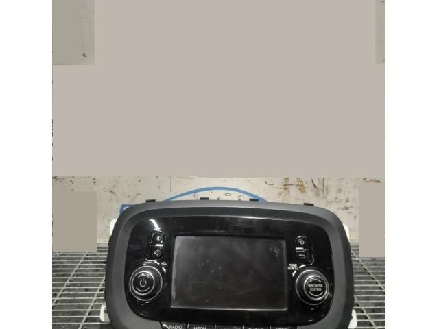 bontott FIAT 500X Navigációs Fejegység