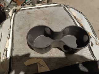 bontott FIAT 500X Pohártartó