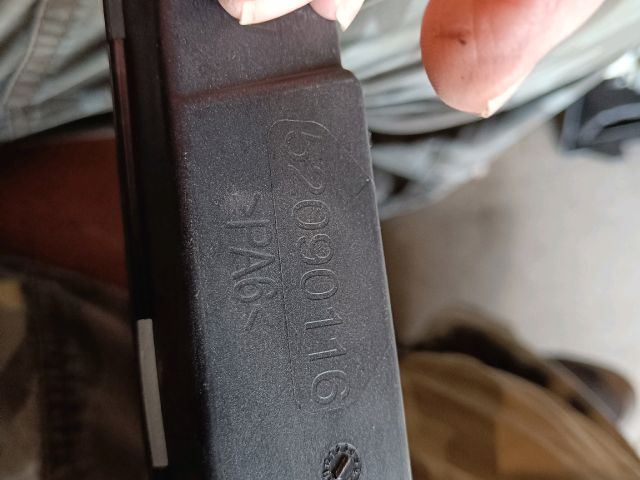 bontott FIAT 500X Töltőkábel Tartó Zsák