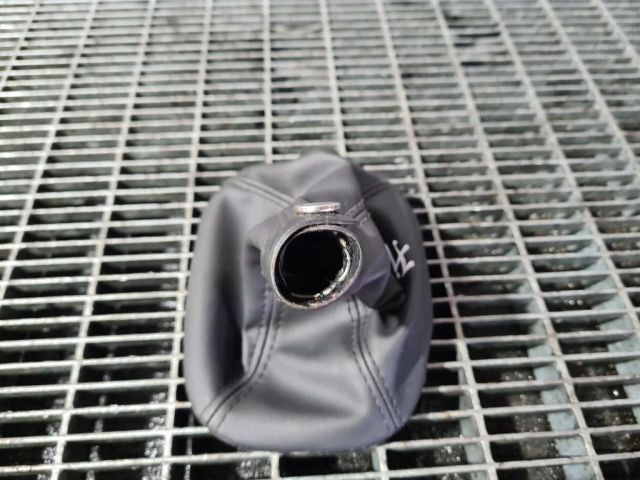 bontott FIAT 500X Váltószoknya