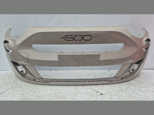 bontott FIAT 600e / 600 Első Lökhárító (Üresen)