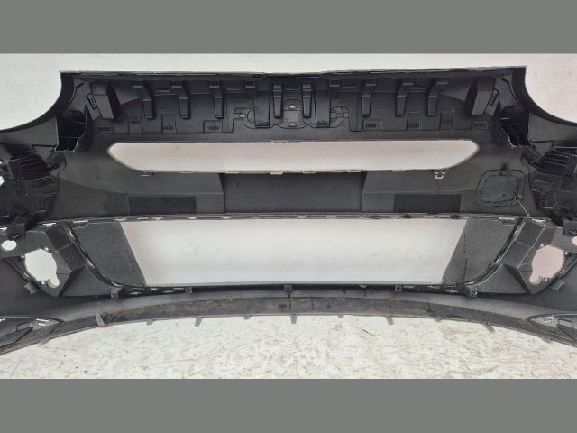 bontott FIAT 600e / 600 Első Lökhárító (Üresen)