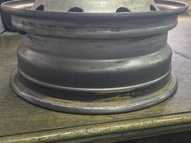 bontott FIAT  Acélfelni (1 db)