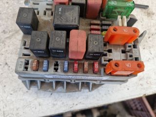 bontott FIAT ALBEA Biztosítéktábla Motortér