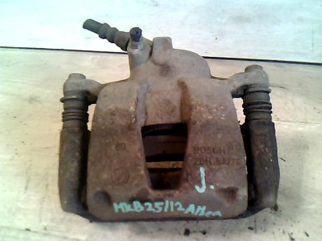 bontott FIAT ALBEA Jobb első Féknyereg Munkahengerrel