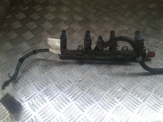 bontott FIAT ALBEA Porlasztó Sor / Híd