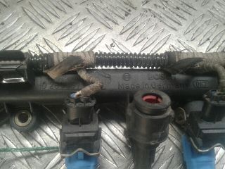 bontott FIAT ALBEA Porlasztó Sor / Híd