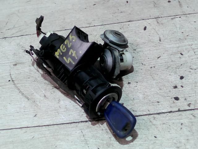 bontott FIAT ALBEA Gyújtáskapcsoló Házzal