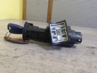 bontott FIAT ALBEA Gyújtáskapcsoló Házzal