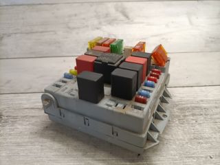 bontott FIAT ALBEA Biztosítéktábla Motortér