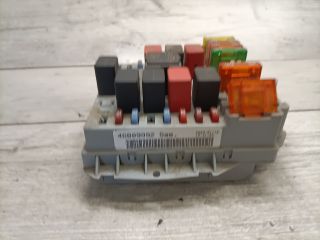 bontott FIAT ALBEA Biztosítéktábla Motortér