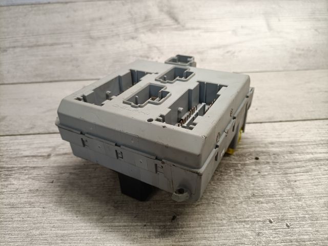 bontott FIAT ALBEA Biztosítéktábla Motortér