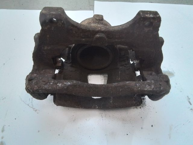 bontott FIAT ALBEA Jobb első Féknyereg Munkahengerrel