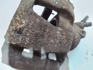 bontott FIAT ALBEA Jobb első Féknyereg Munkahengerrel