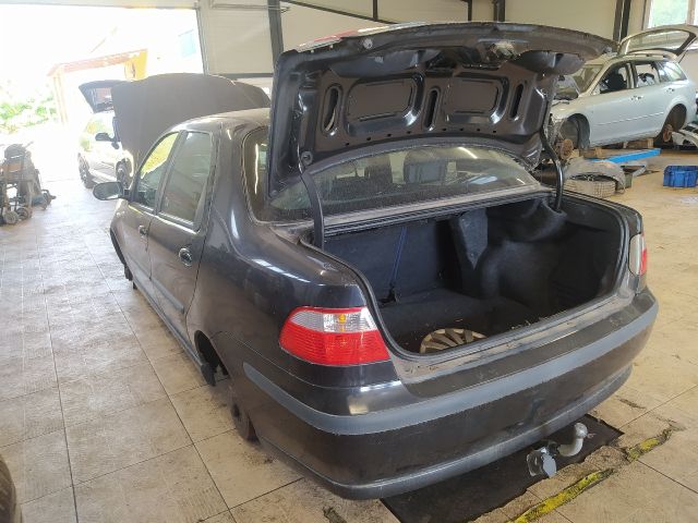 bontott FIAT ALBEA Porlasztó (1 db)