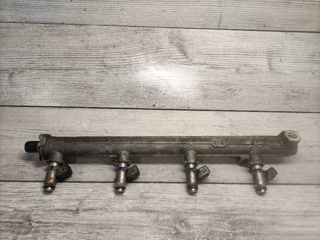 bontott FIAT ALBEA Porlasztó (1 db)